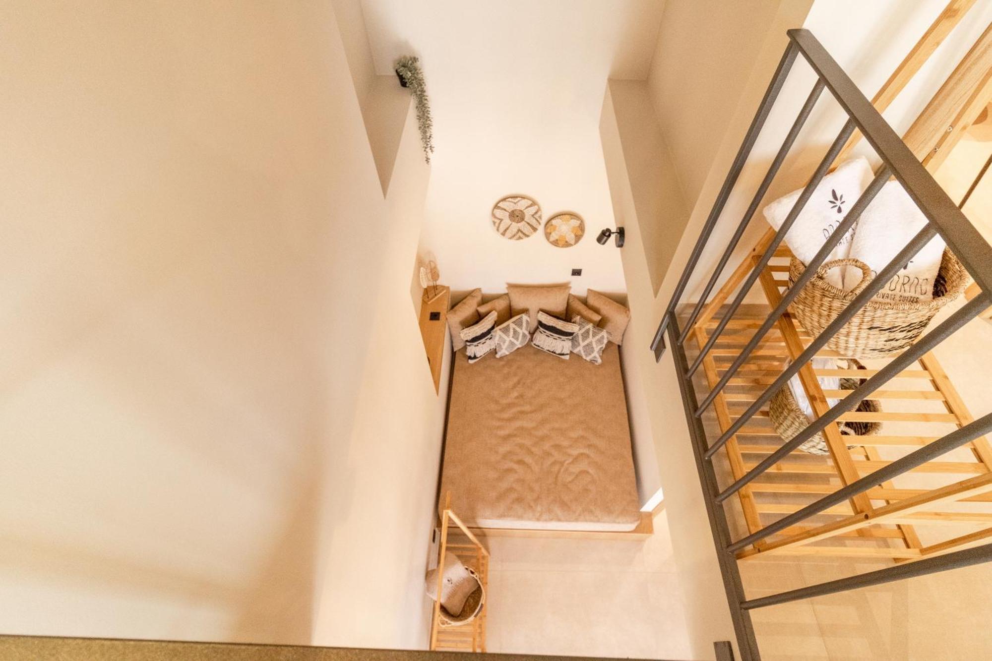Adorno Private Suites Only Adults & Kids 12 Plus Vrasná Esterno foto