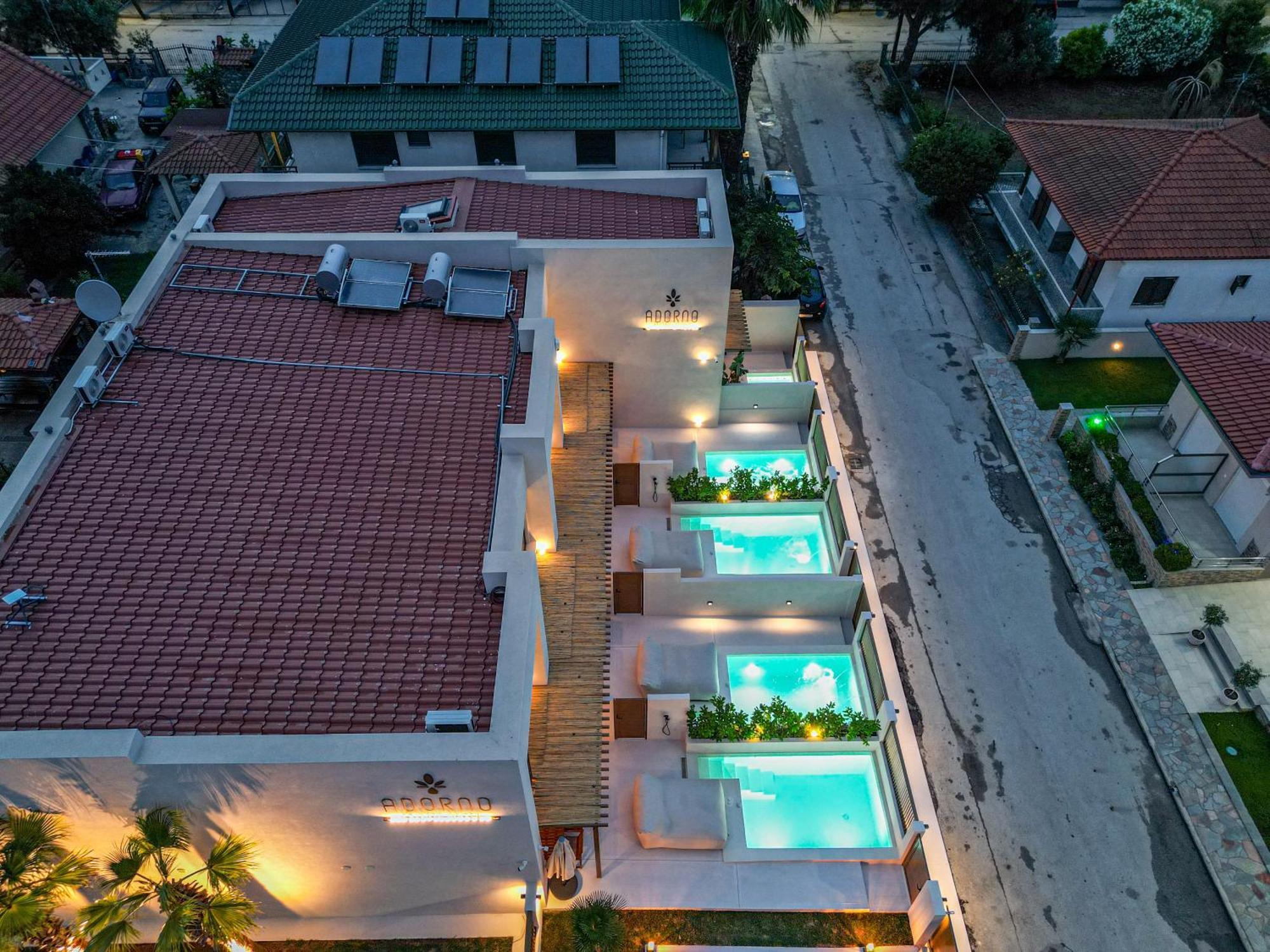 Adorno Private Suites Only Adults & Kids 12 Plus Vrasná Esterno foto
